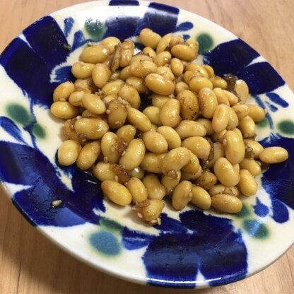 目分量で作ったら、大豆に対して片栗粉が多すぎたみたい(^^;
でも味付けがとても美味しかったです！
ゴマがポイントになりました♪